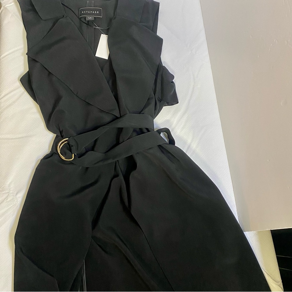 Metaphor Black Sleeveless Vest with belt